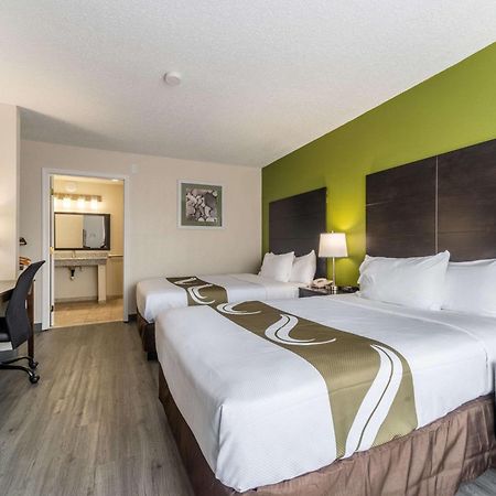 Quality Inn & Suites Vandalia Near I-70 And Hwy 51 Eksteriør bilde