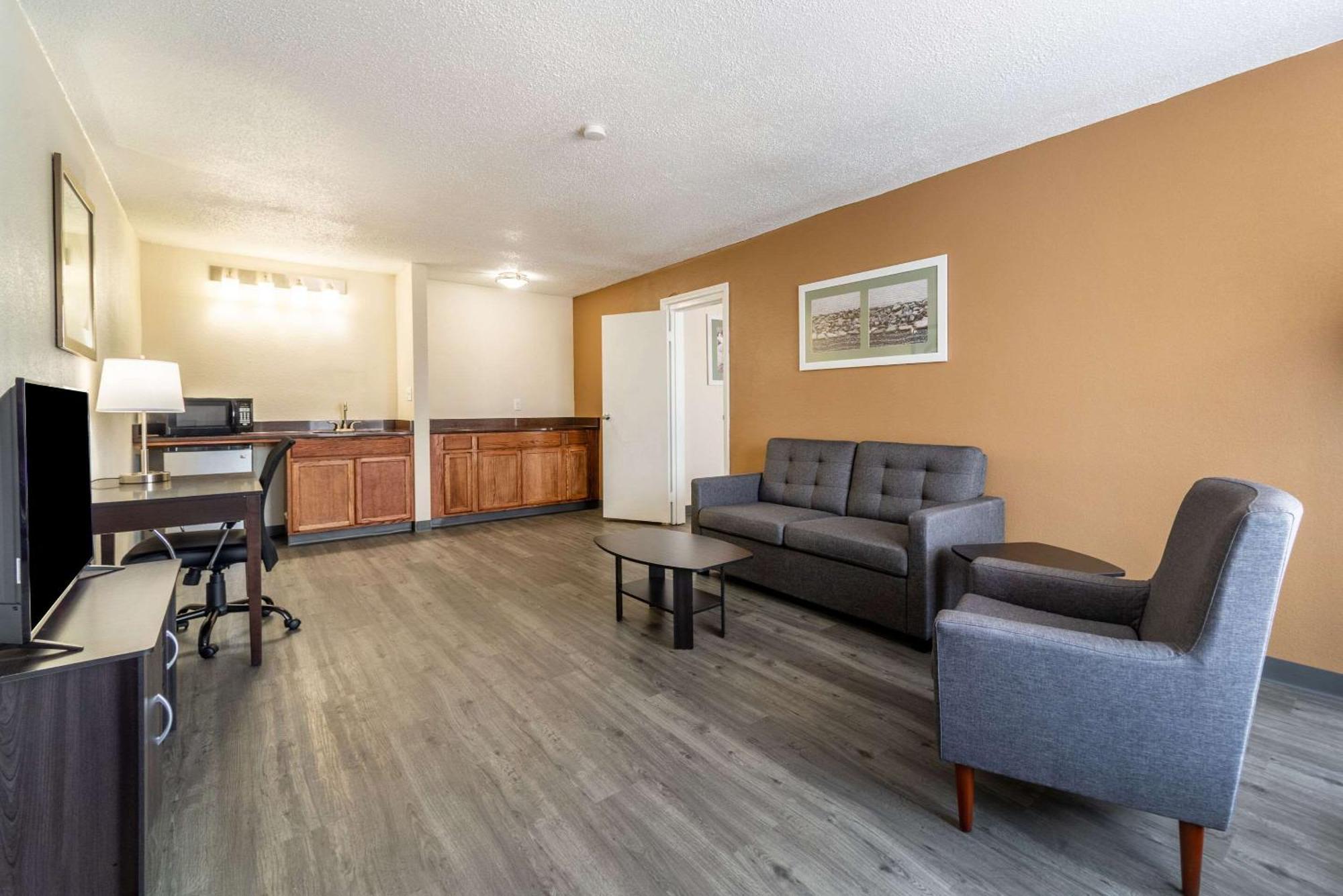 Quality Inn & Suites Vandalia Near I-70 And Hwy 51 Eksteriør bilde