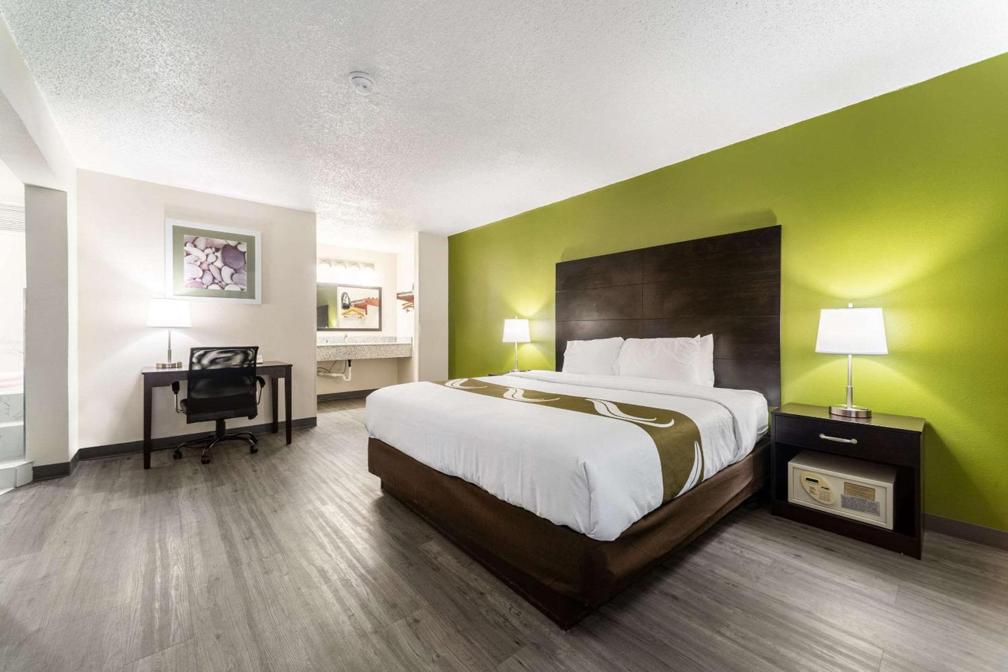 Quality Inn & Suites Vandalia Near I-70 And Hwy 51 Eksteriør bilde