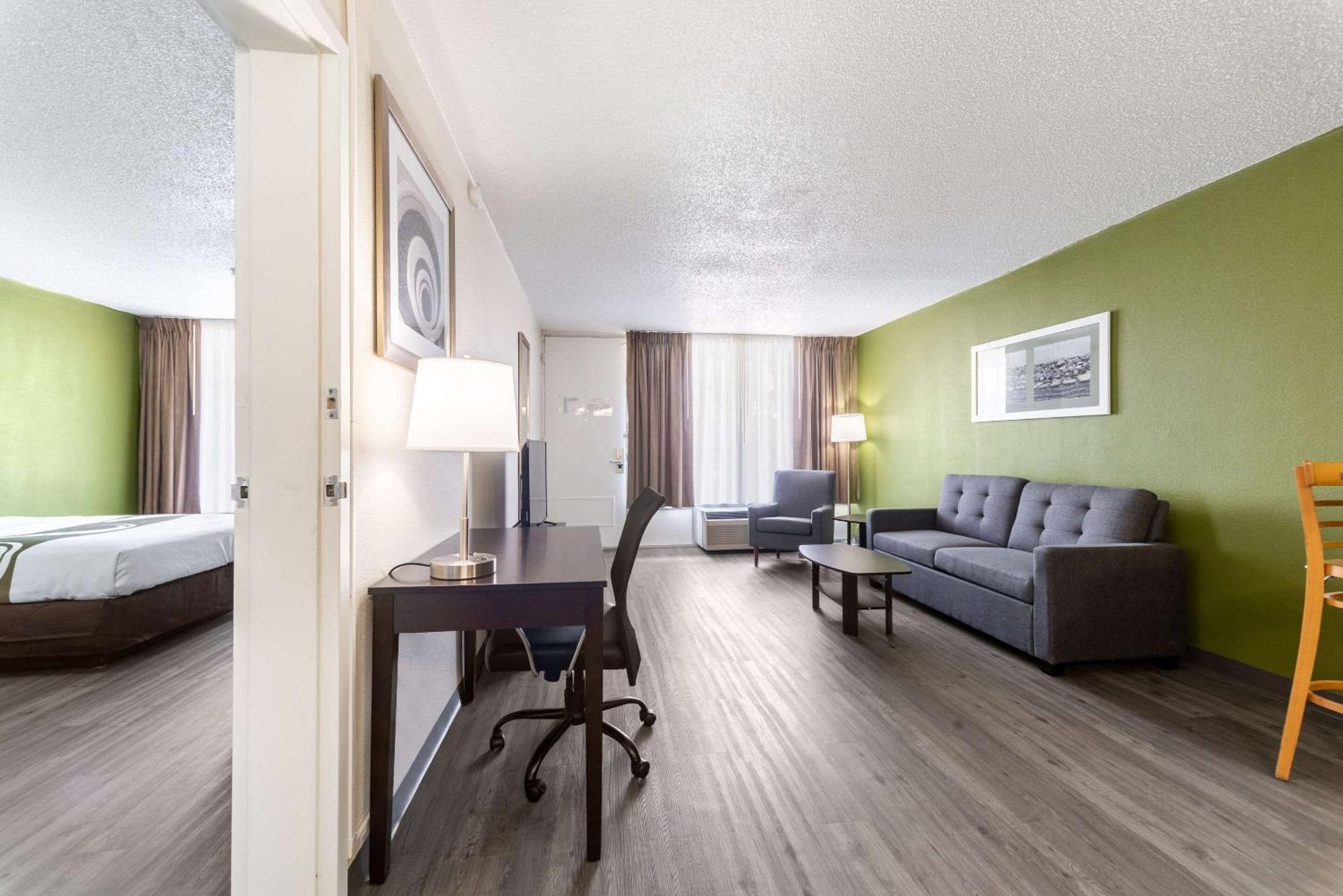 Quality Inn & Suites Vandalia Near I-70 And Hwy 51 Eksteriør bilde