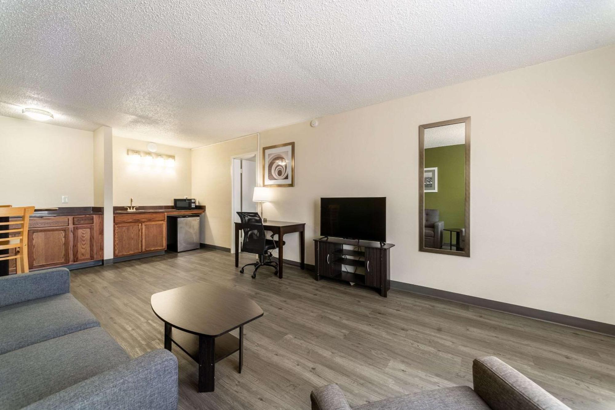 Quality Inn & Suites Vandalia Near I-70 And Hwy 51 Eksteriør bilde