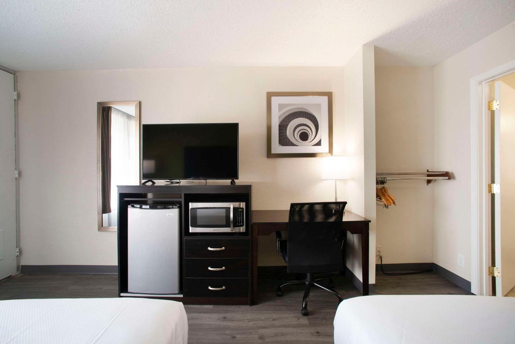Quality Inn & Suites Vandalia Near I-70 And Hwy 51 Eksteriør bilde