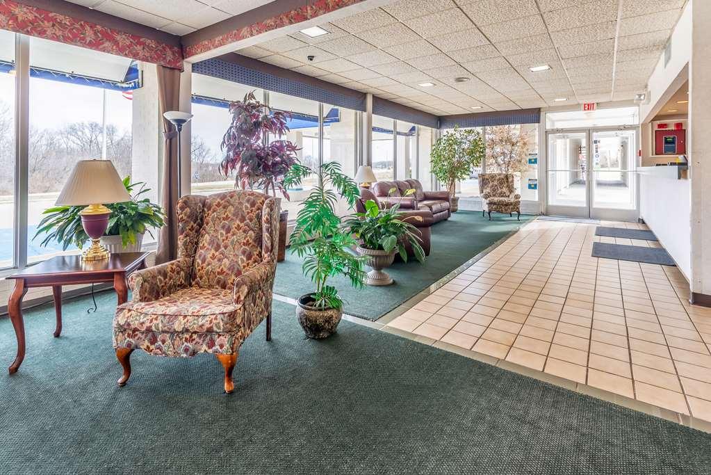 Quality Inn & Suites Vandalia Near I-70 And Hwy 51 Interiør bilde